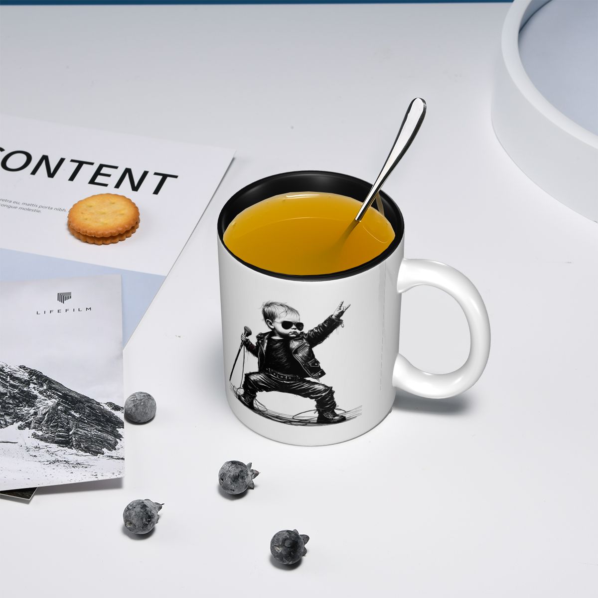 이렇게 멋진 머그컵은 너무 어리게 보이네요. 재미있는  - Young Tea Coffee 리뷰 및 가격